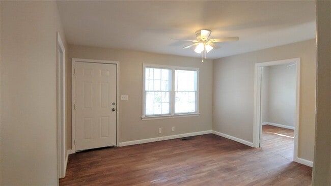 Foto del edificio - 4433 Highland Rd
