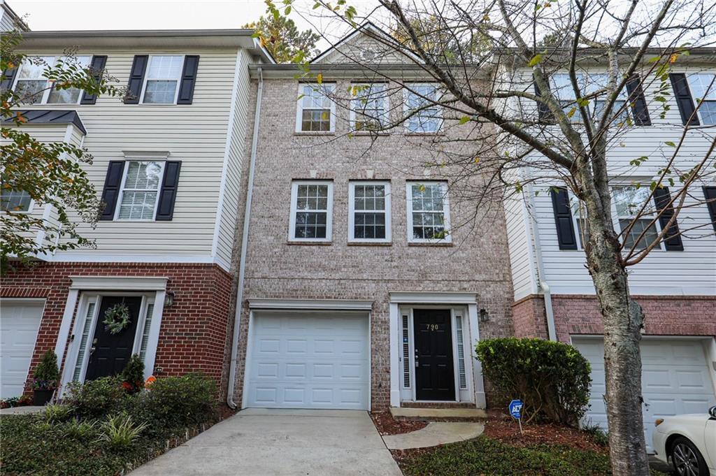 Foto principal - 790 Celeste Ln