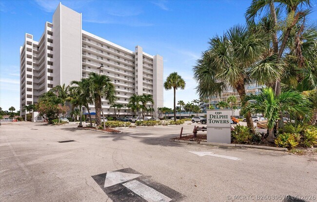Foto del edificio - 1391 S Ocean Blvd