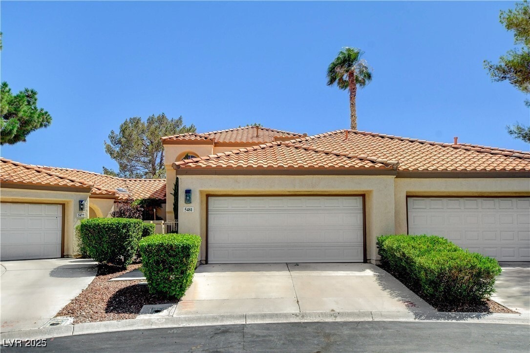 Primary Photo - 5481 Painted Mirage Rd