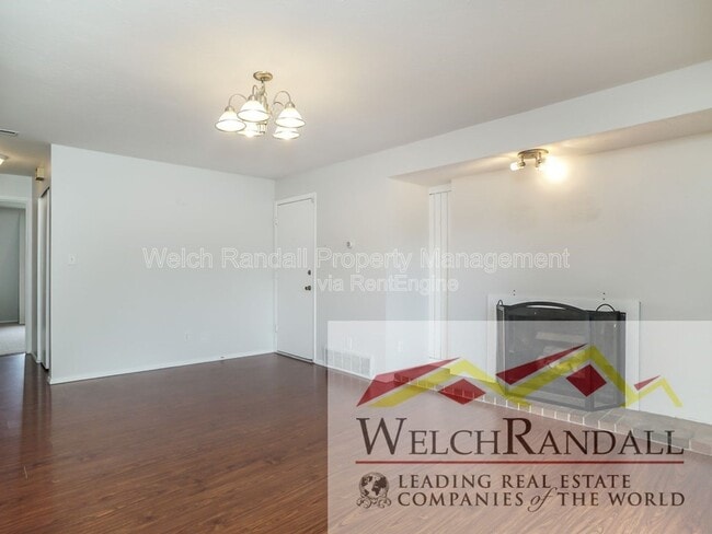 Foto del edificio - 5511 S Willow Ln