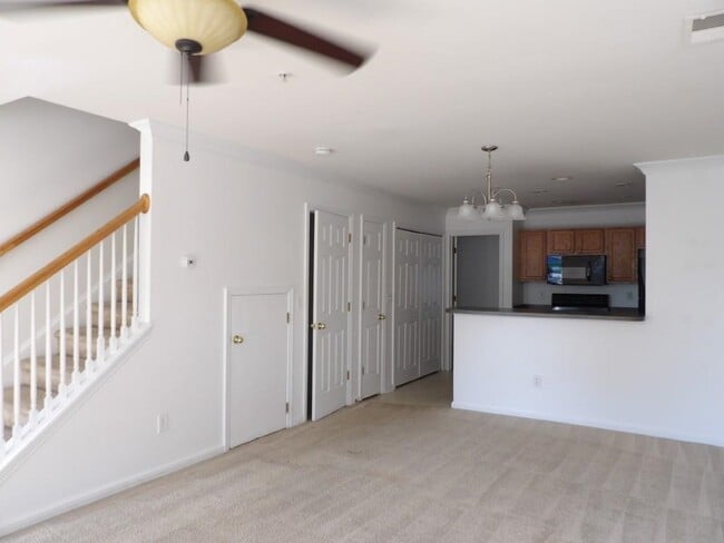 Building Photo - 121 Barnacle Ln