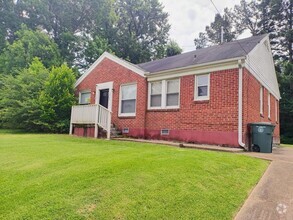 Building Photo - 1271 Carrolton Rd
