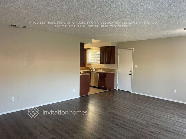 Foto del edificio - 10126 Stafford St