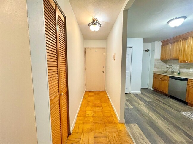 Foto del edificio - 195 Independence Ave