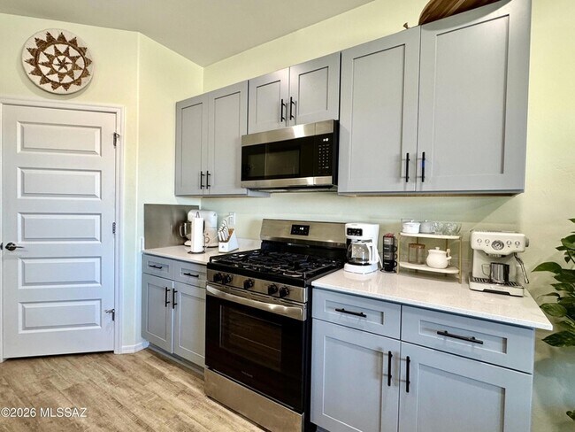 Foto del edificio - 13553 N Nicholas Ct