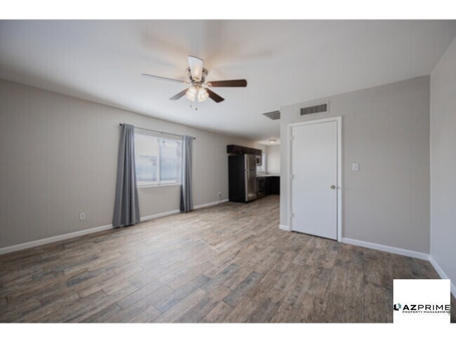 Foto del edificio - Welcome to your perfect rental home! A Cha...