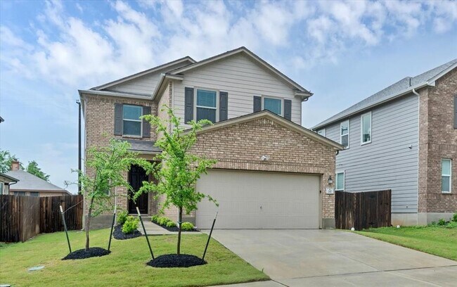 Building Photo - 217 Bougainvillea Lp