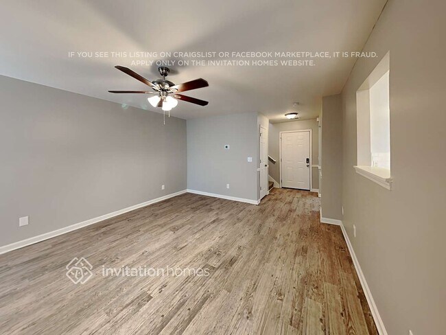 Foto del edificio - 1040 Maris Ln