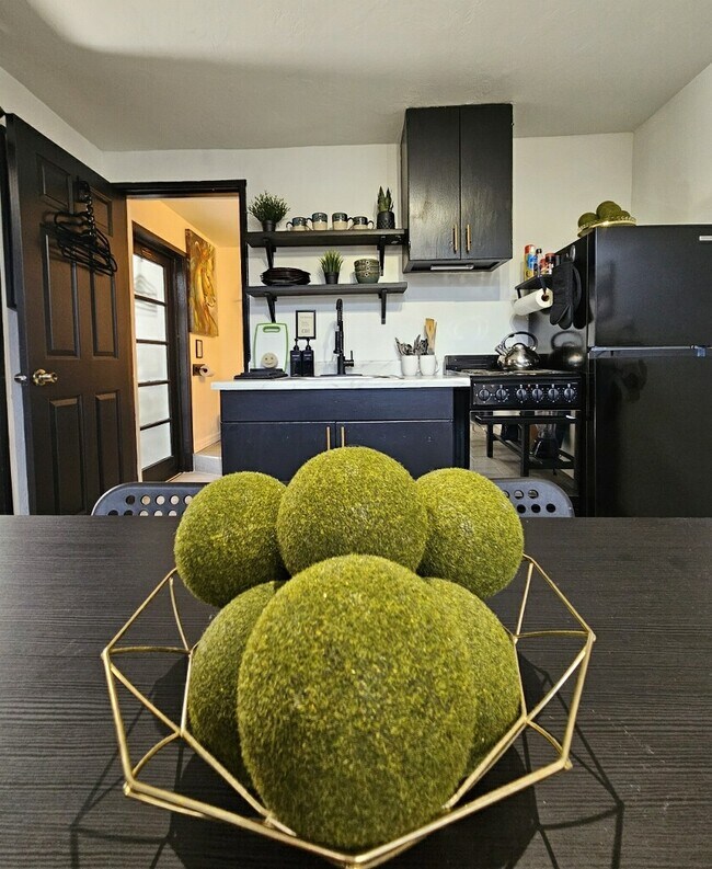 Foto del edificio - 428 N Euclid Ave