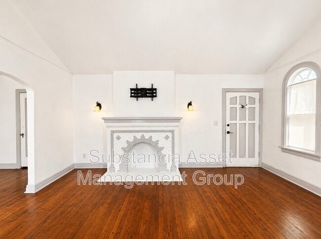 Foto del edificio - 939 East Dr