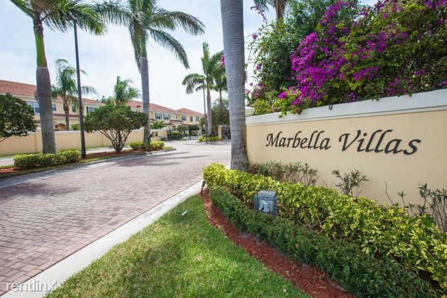 Building Photo - 2 br, 2.5 bath Townhome - 460 Marbella Dr