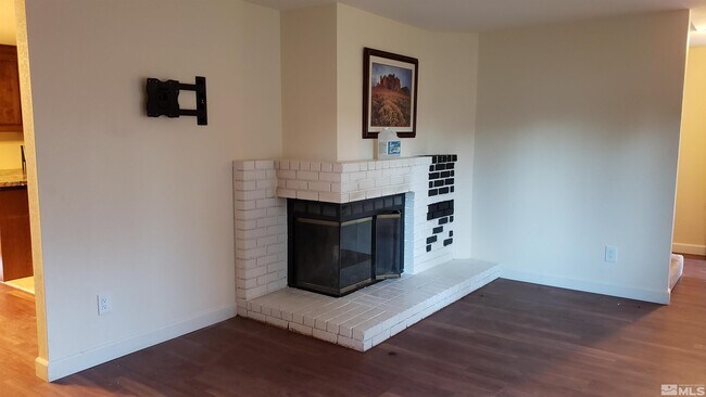 Building Photo - 8251 Dixon Ln