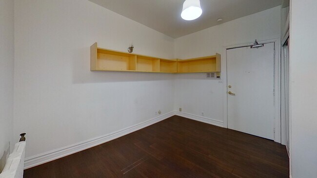 Photo du bâtiment - 273 St George St