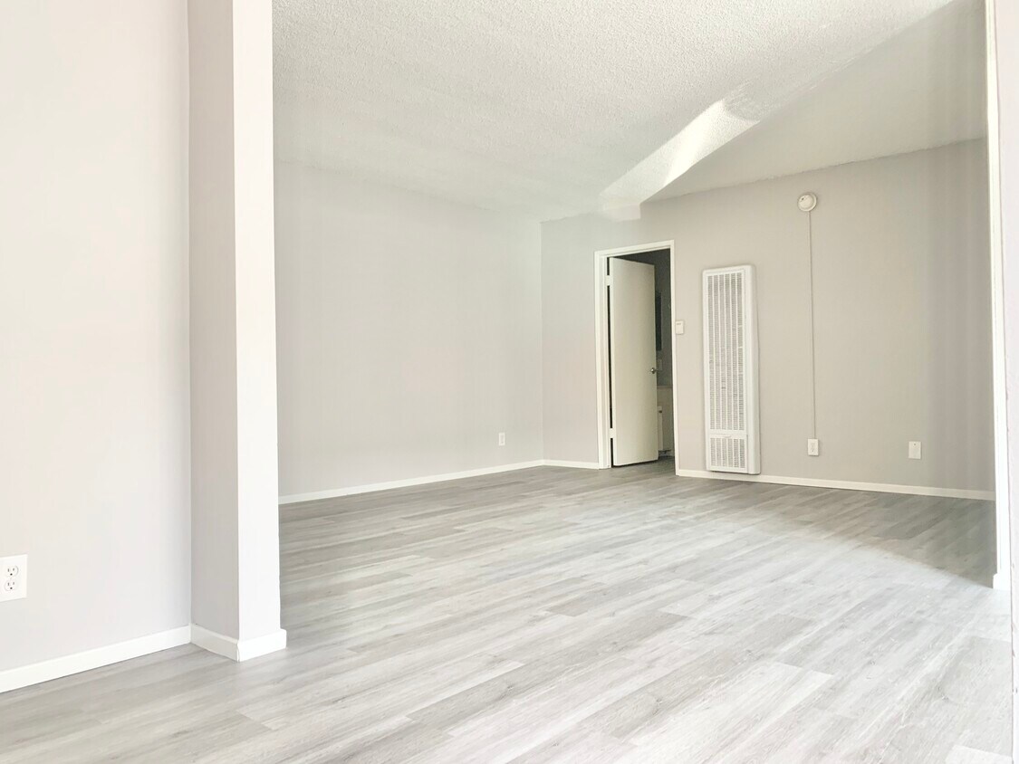 Foto del edificio - 1822 Colby Ave