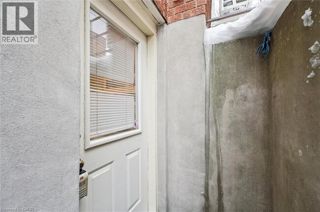 Photo du bâtiment - 286 Auburn Dr