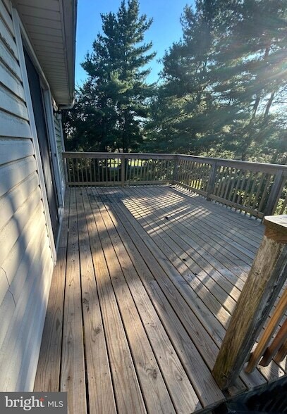 Foto del edificio - 4786 Mid County Ct