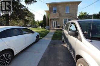 Building Photo - 571 Ontario St