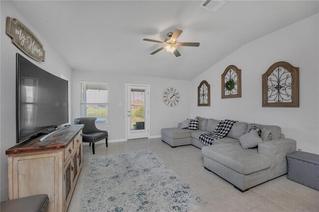 Foto del edificio - 13806 Rosebud Isle Dr