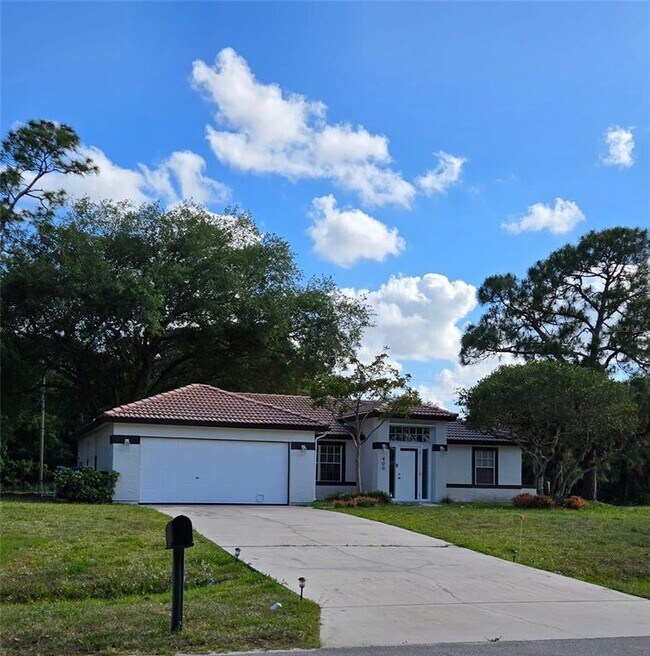 Foto del edificio - 400 Koutnik Rd SE