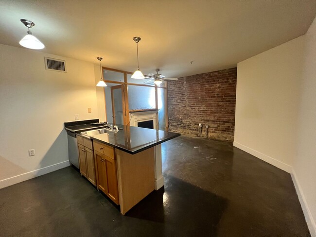 Foto del interior - The Corner Lofts - 1321 E. Main St.