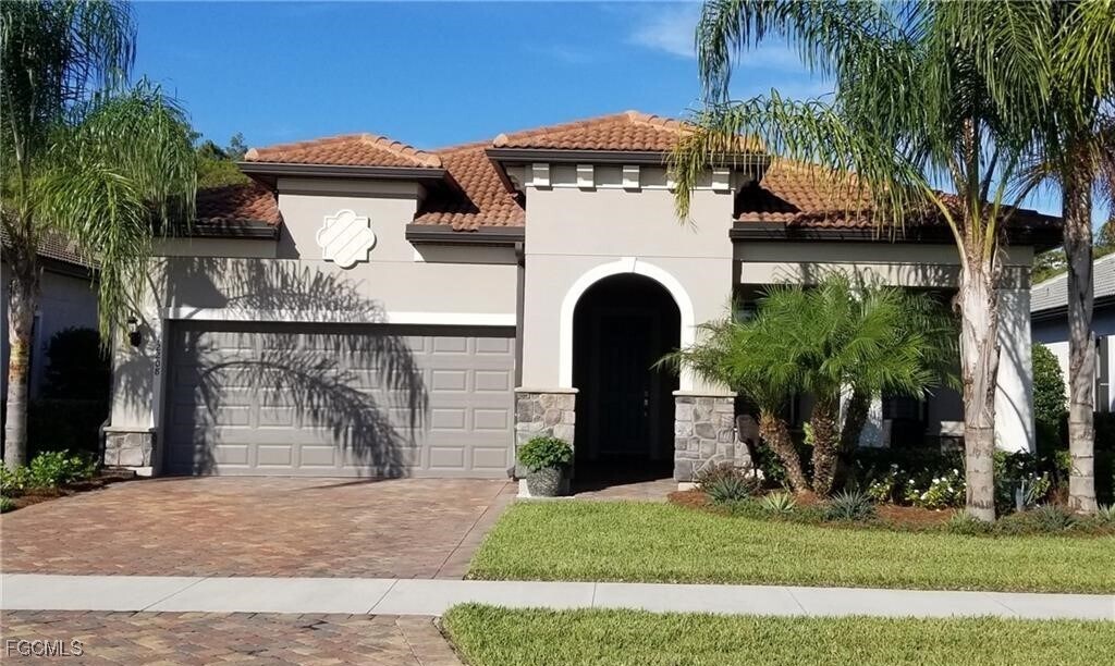 Foto principal - 12208 Sussex St