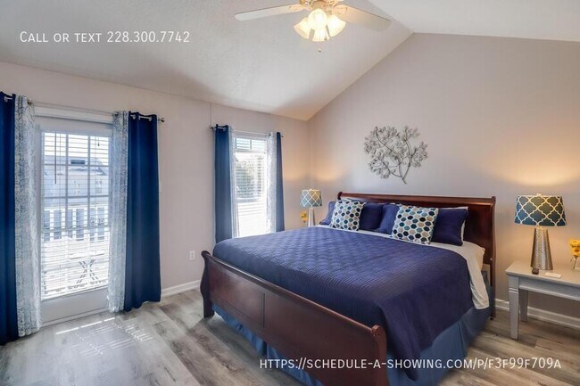 Foto del edificio - 1229 Century Oaks Dr