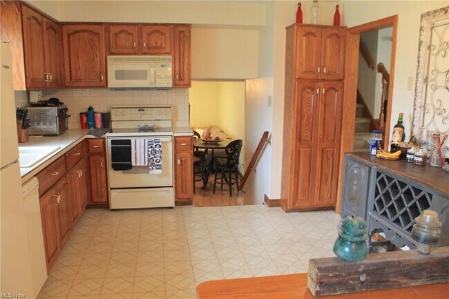 Building Photo - 5650 Cascade Ct