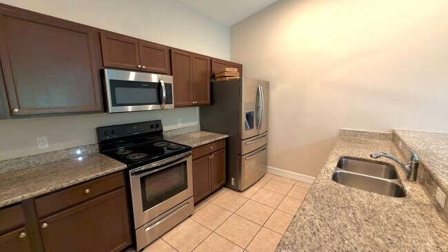 Foto del edificio - 215 Cultural Park Blvd