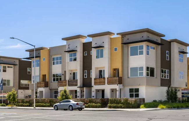 Photo - 4117 Peralta Blvd Townhome