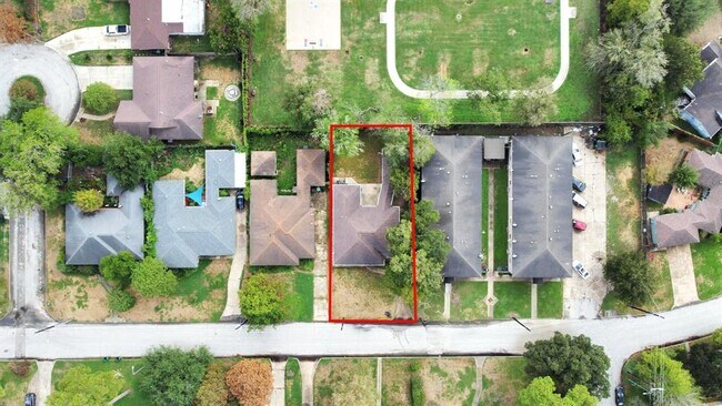 Building Photo - 3610 Rosedale St