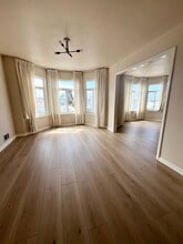 Building Photo - 2318 Taraval St