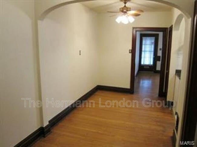 Building Photo - 4515-4517-4517 Rosa Ave