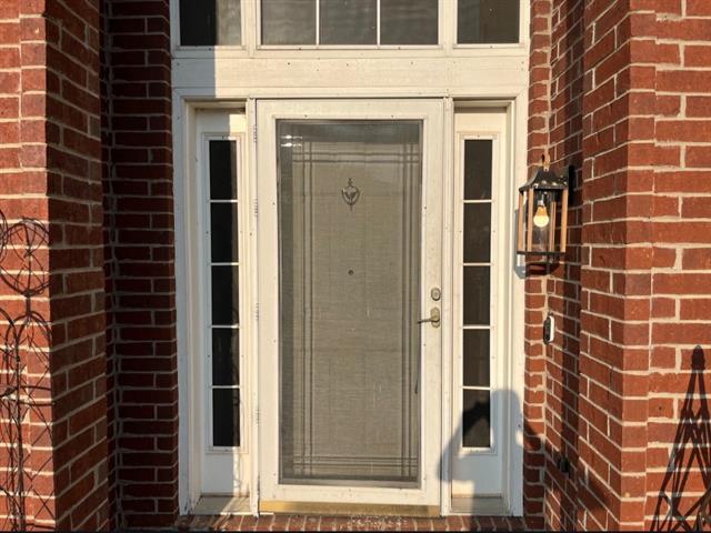 Foto del edificio - 4611 Shorewood Dr