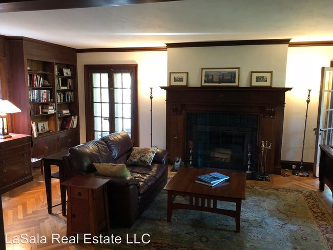 Foto del edificio - 5 br, 3.5 bath House - 26 Scarborough St