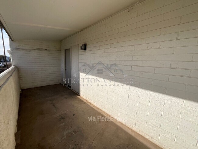 Photo - 810 E Colter St Apartment