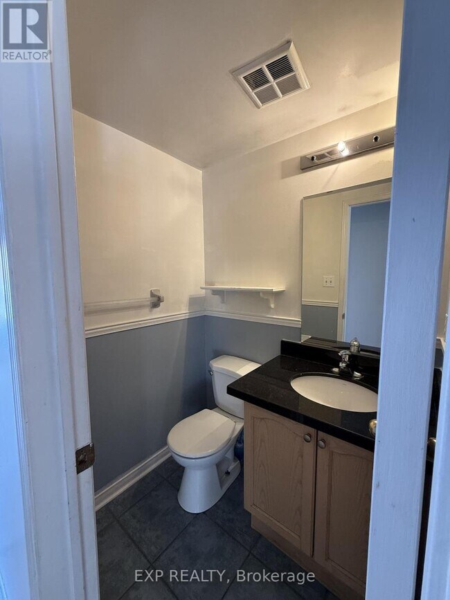 Building Photo - 7680 Black Walnut Trail