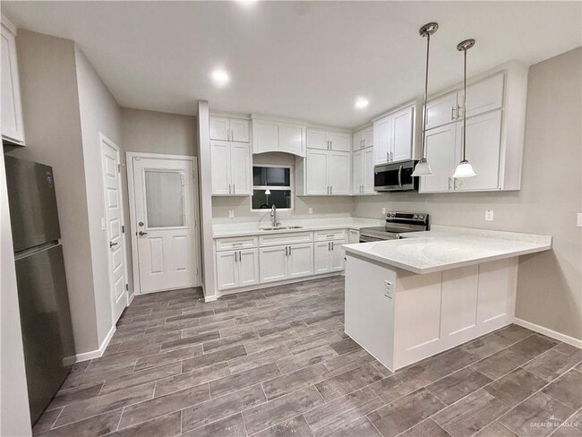 Building Photo - 9 N Alexandrite Ave