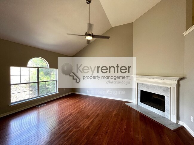 Building Photo - 4108 Lost Oaks Dr