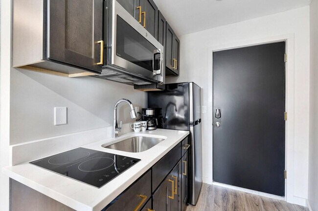 Building Photo - 79 Montgomery St