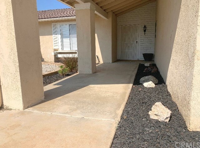 Building Photo - 27615 Camden Way