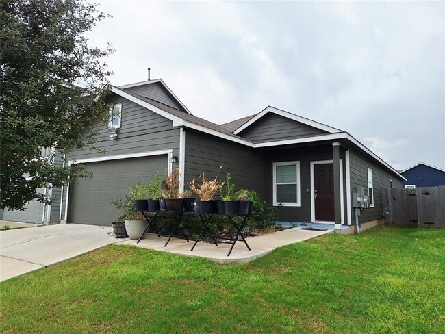 Foto del edificio - 14309 Sandrock Bnd