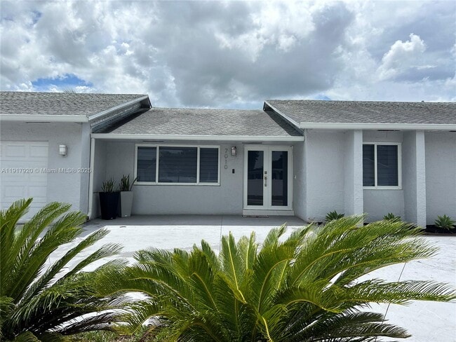 Building Photo - 7010 SW 144th Pl