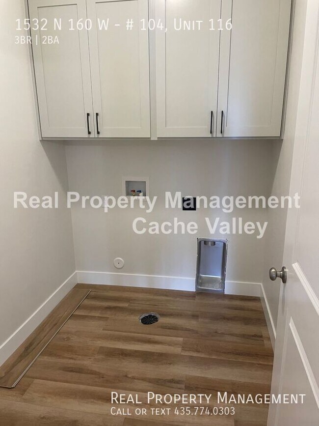 Foto del edificio - 1532 N 160 W