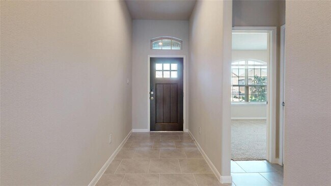 Foto del edificio - 5410 Wildbrush Dr