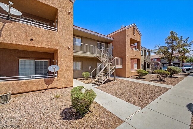 Foto del edificio - 4730 E Craig Rd