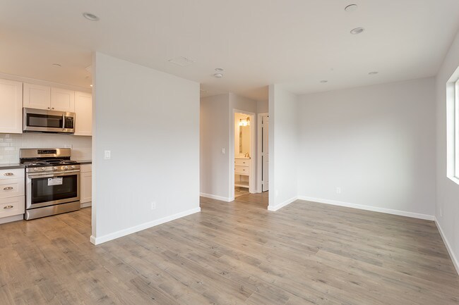 Foto del edificio - 12721 Bradley Ave