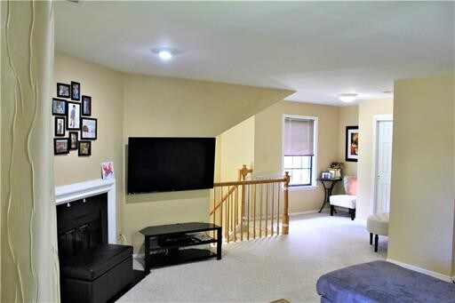 Building Photo - 604 Woodhaven Dr