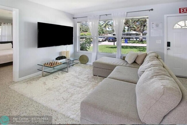 Foto del edificio - 3030 SW 22nd St
