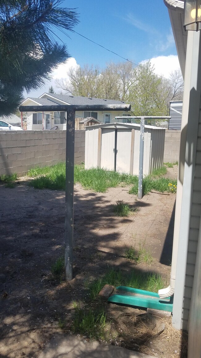 Foto del edificio - 2714 Ames Ct